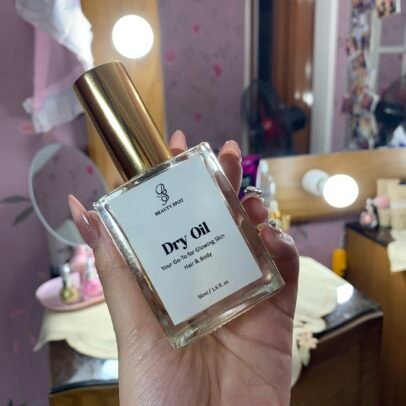 Moisturizing dry oil